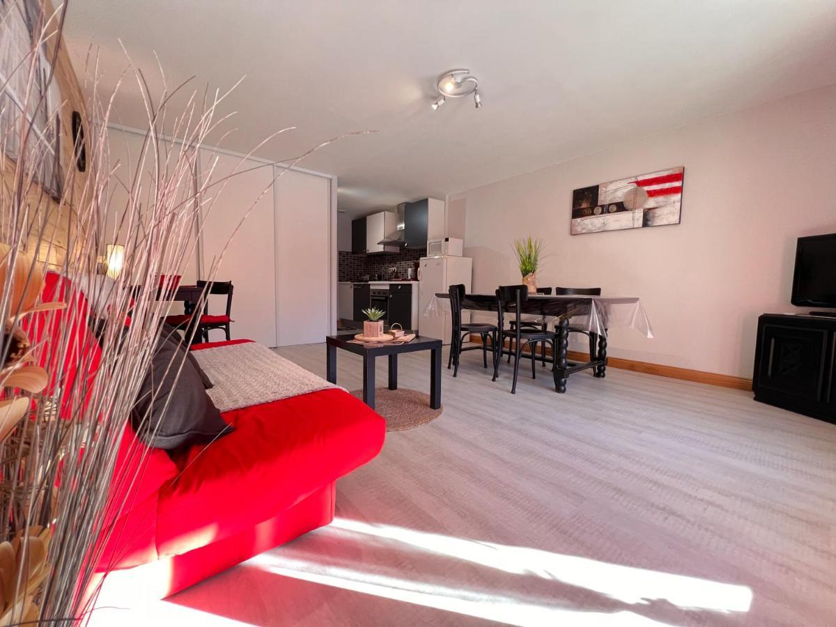 コテレT2 Ensoleille. Terrasse Et Vaste Jardin Communアパートメント エクステリア 写真